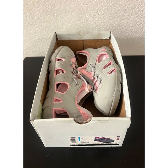 Girls Bump Toe Berkeley Gray Sandal Size 4 - Picture 9 of 9